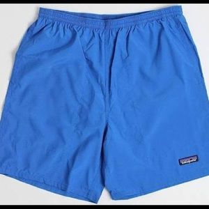 women’s blue patagonia baggies